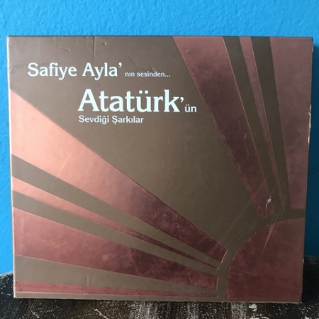 Safiye Ayla'nın Sesinden Atatürk'ün Sevdiği Şarkılar